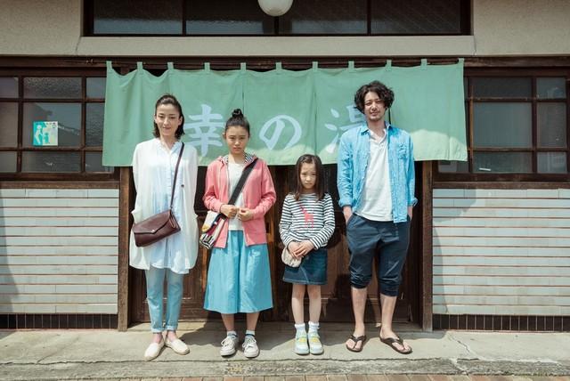 女神宫泽理惠主演《火热之爱》化身单亲妈妈插图