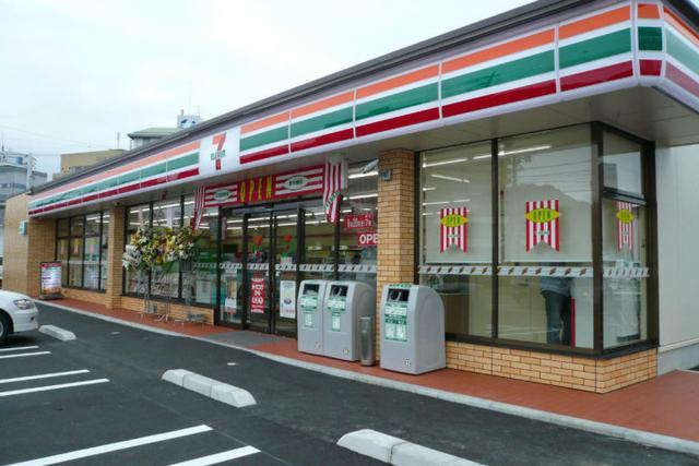 死宅的钱好赚，连7-11也想趁机讨好死宅插图