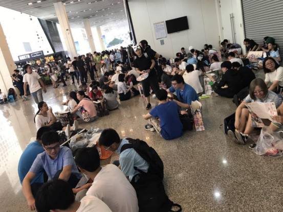 玩大了！虚拟偶像女团安菟萌力全开，引魔都宅男沦陷！插图1